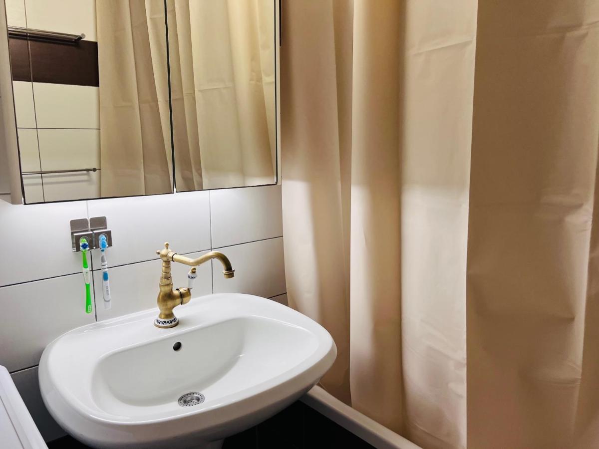 Apartment For Special Getaway Rose Пула Екстер'єр фото