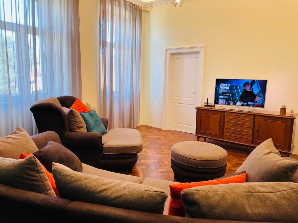 Apartment For Special Getaway Rose Пула Екстер'єр фото